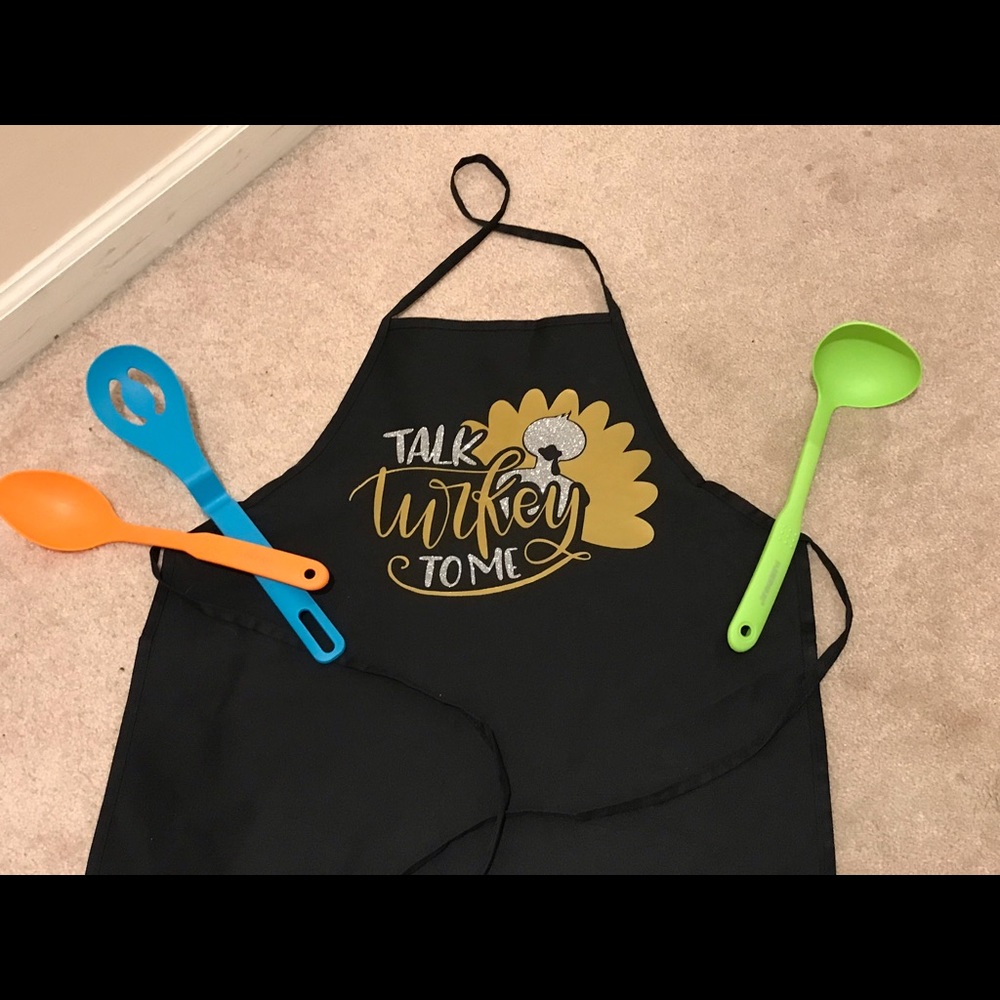 Holiday aprons